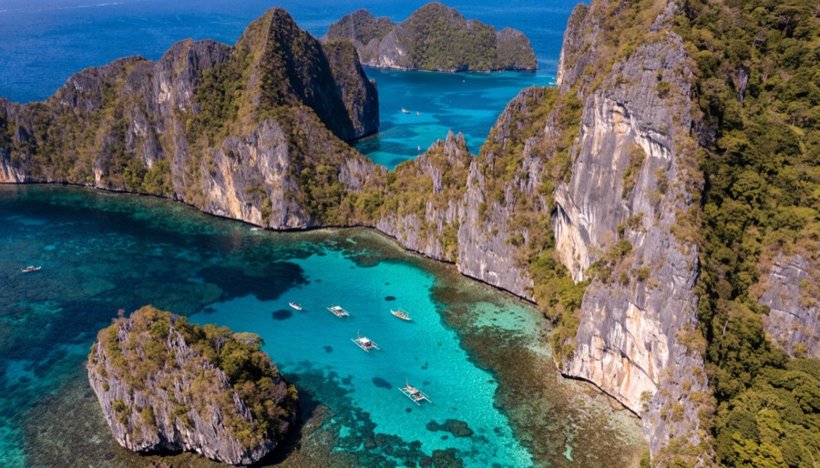 El Nido, Palawan lagoon — DOT Discover More to Love deals